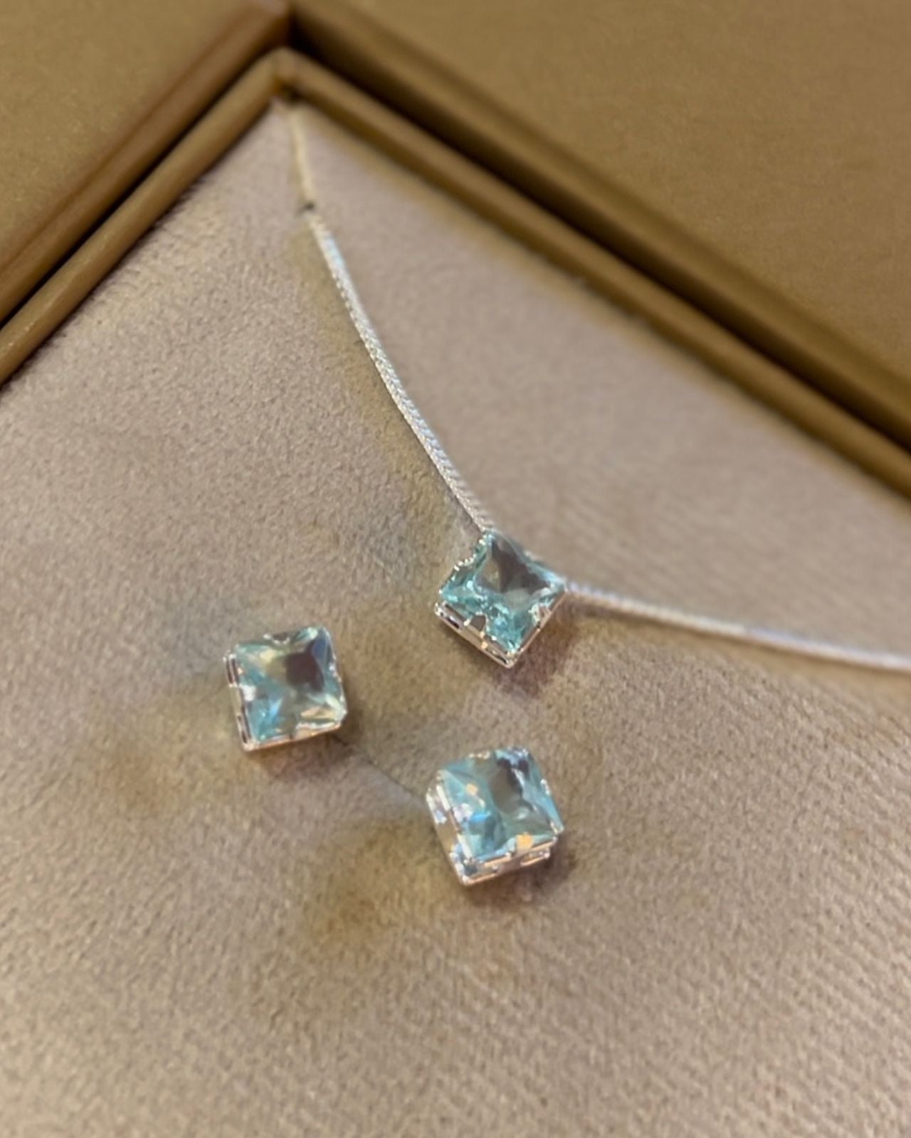 Conjunto Sky
