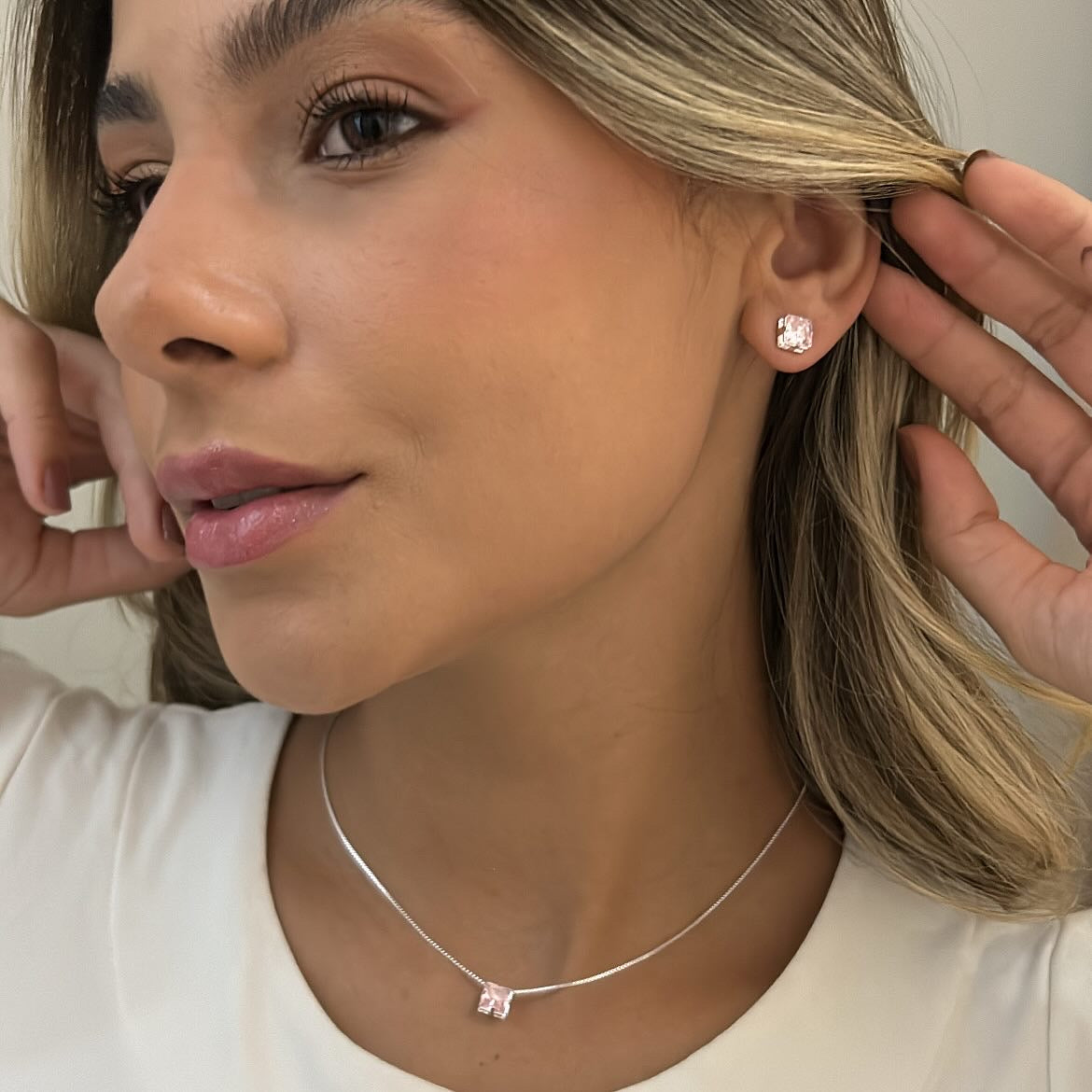 Conjunto Rosa Claro