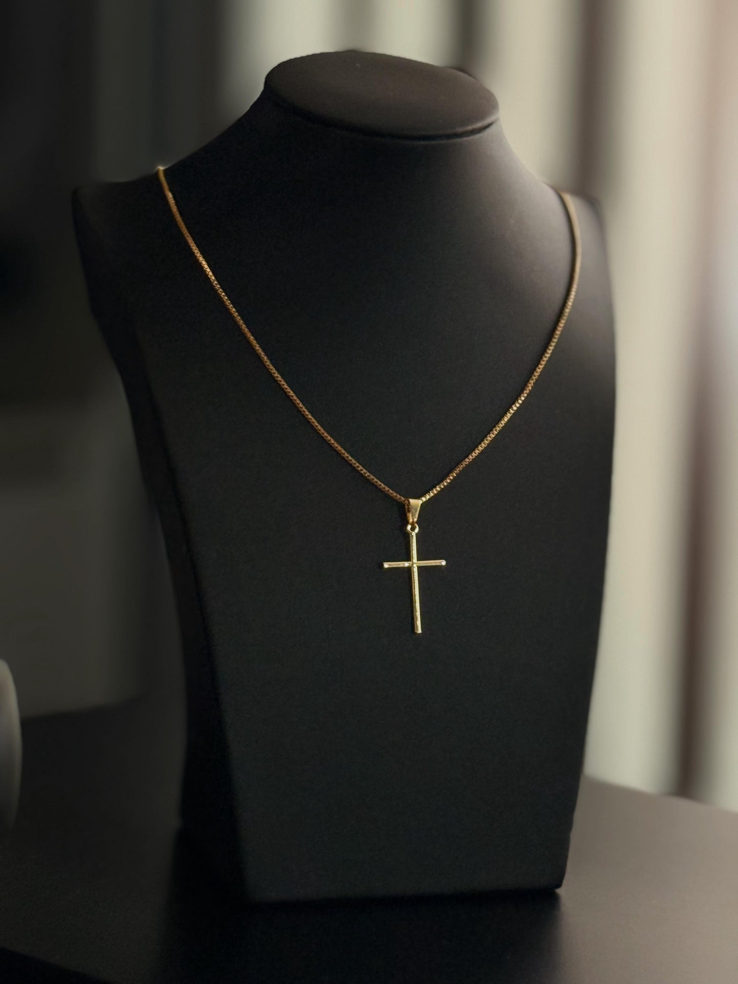 Colar Cruz Masculina