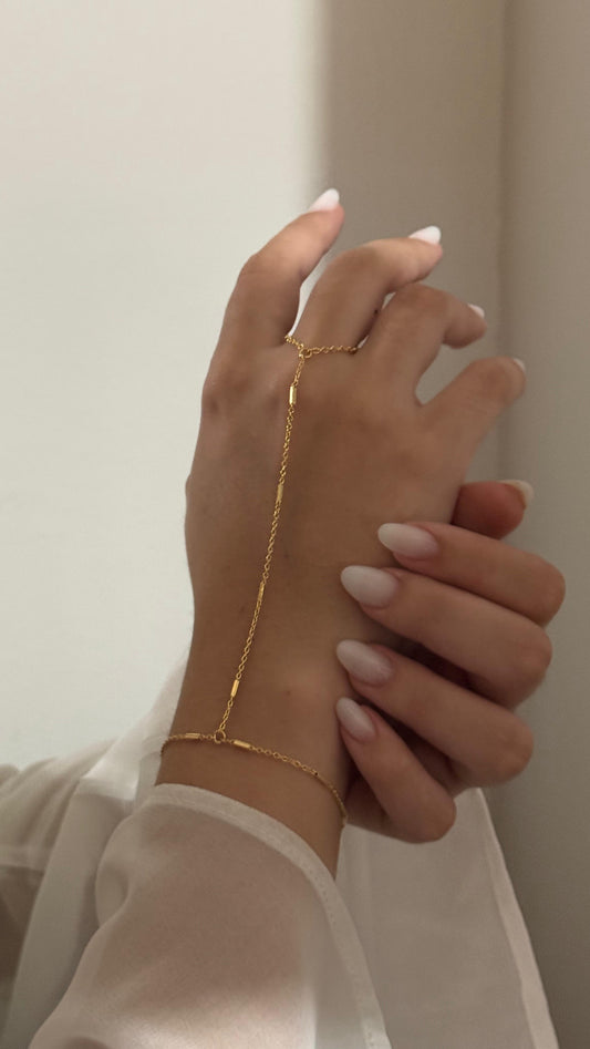 Pulseira Hand Chain